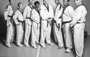 Les instructeurs et les assistants de l'Institut de Taekwondo Paris.